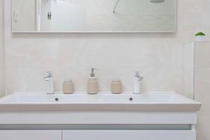 Apartment Solis Okrug Gornji 