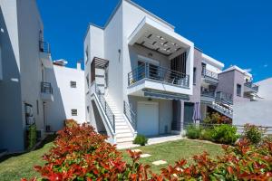 SLV Irida Apartment