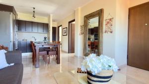 Casa De Sol by Horizon Homes