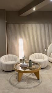 BREATH47SPA - Private Spa Suite White Jacuzzi & Sauna in Marbella