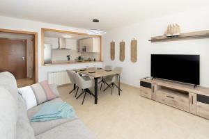 WELCS APARTAMENTO 381 EMP con piscina comunitaria