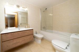 WELCS APARTAMENTO 381 EMP con piscina comunitaria