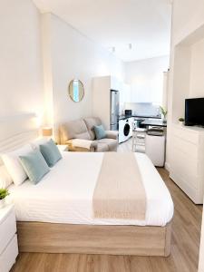 Grand Central House - Deluxe Studio - GibraltarStay Apartments