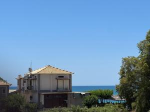 Mersea deluxe apartment Kourouta