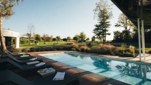 Villa Calvia Crispinilla by Villas Guide