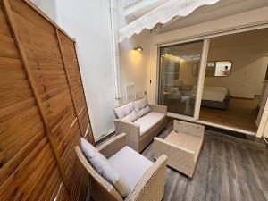 Luxury Garden Studio in Koukaki Prime Location
