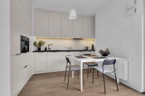 Double Studio Deluxe Ursus Parking&Balcony