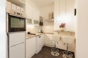 Vintage Apartment next to Bratislava Castle