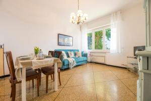 CasaViva - Bright Seaview Retreat in Camogli