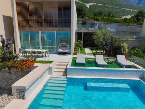 Olivia apartment with private pool in Green Coast