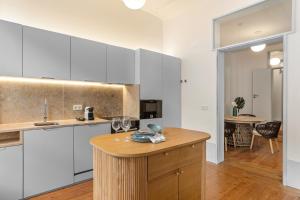 WHome Elegant City-Center Flat Near Praça do Comércio