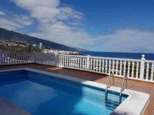 Apartamento con piscina en Puerto de la cruz