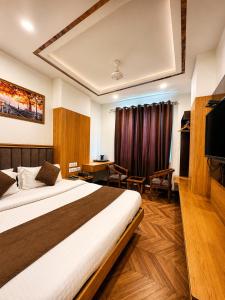 Hotel Aman Imperial Just Near New Delhi Railway Station And Connaught Place