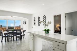 Dog-Friendly Home with Heated Outdoor Pool, Hot Tub, Balcony, Rooftop Terrace