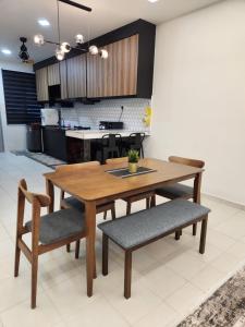 DSerambi PD Homestay Fully Aircnd 4R5B 13 Pax