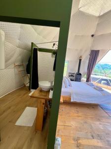 Starry Dome - Mantas Retreat Glamping Cornereva
