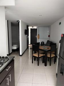 Apartamentos Amoblados y Piscina
