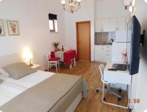 Apartmani ljuta naranča