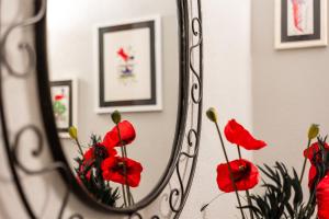 Two-room flat in central Milan near the Duomo