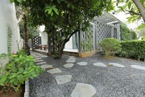Tuệ House