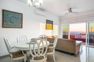 Dog-Friendly Ocean-view Villa with Patio, Outdoor Pool, Streaming, partial AC
