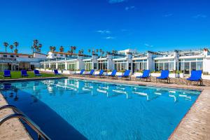 Cheerful Dog-Friendly Villa with Beach Views, Outdoor Pool, Private Patio, & AC