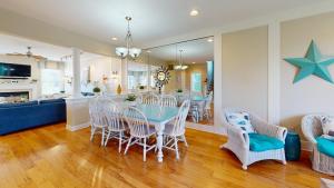 Grande at Canal Pointe 37277 Trent Ct