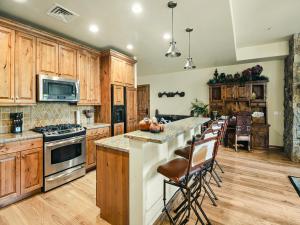 Beaver Creek Landing 206