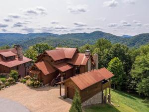 Birds Nest Retreat at Eagles Nest
