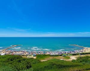 LA PERLA BIANCA Apartment - Near Train Station and Best Beaches with Amazing Sunsets