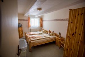 Double Room with Shared Bathroom room in Lindenschänke