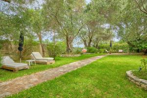 Astrakeri Gardens Villa