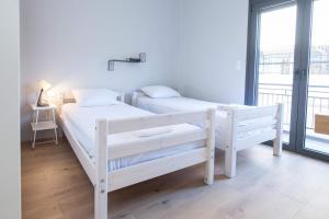 Brand-New Spacious 3 Bd Apt in Piraeus
