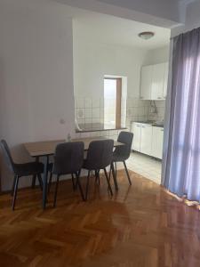 APARTMAN ADRIANA