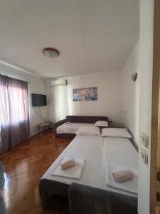 APARTMAN ADRIANA