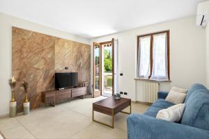 Regarda - Golden House Apartment