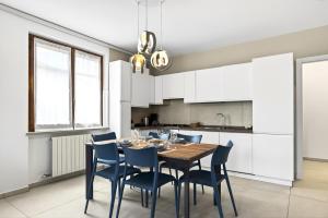 Regarda - Golden House Apartment