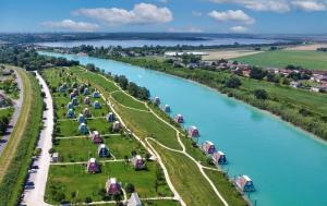 Marina Azzurra Resort