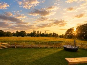Leisure Lodges