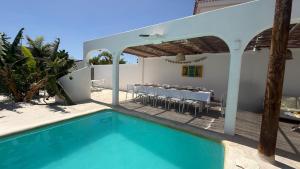 VILLA8