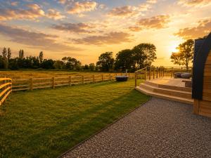 Leisure Lodges