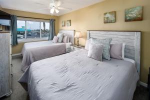 102A - 1BR1 Bath at Seaspray Condos on Okaloosa Island, Fort Walton Beach, Fl