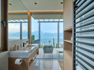 Luxury Apartments La Baia