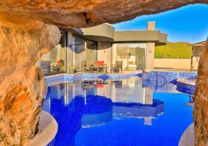 Villa Agartra