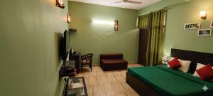 Canvas Hotel