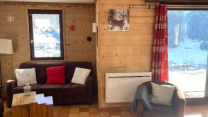 Demi Chalet Le LACHAT