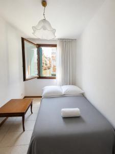 Zen Accommodations Canal view
