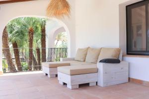 Mediterranean Luxe Villa • 8PAX • Pool • BBQ •Cozy
