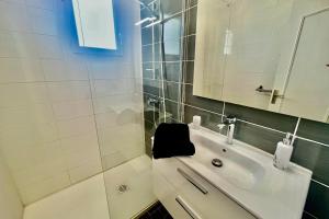 Bright apartment for a pleasant stay in Hyères