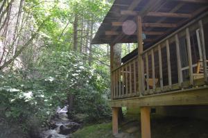 Panther Creek Cabins